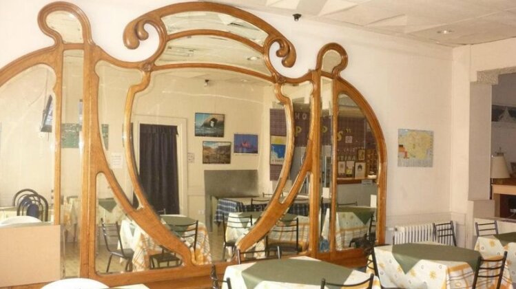 Hotel Paris Rio Gallegos - Photo3