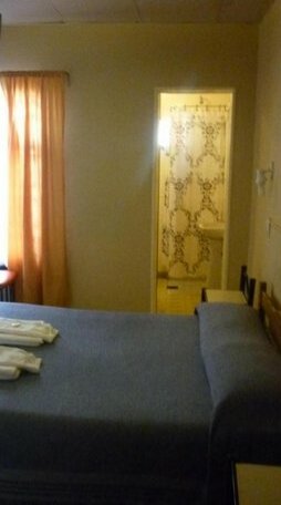 Hotel Paris Rio Gallegos - Photo4