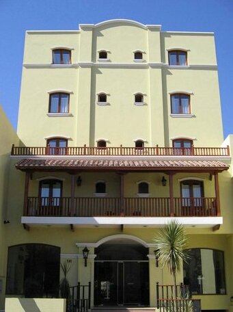 Altos De Balcarce Hotel