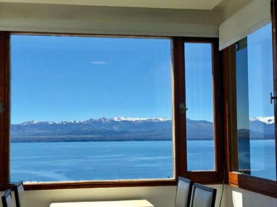 Vista al Lago Nahuel Huapi - Photo3