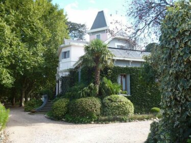 Hotel Alihuen
