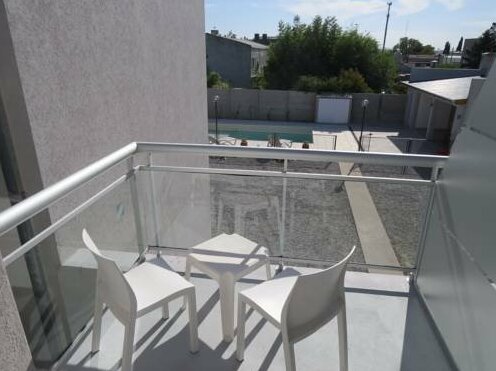 Roca Aparts & Suites Tandil - Photo5