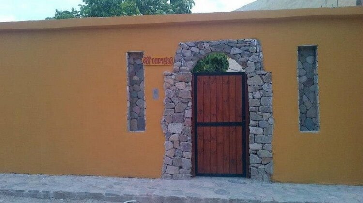 Photo 3