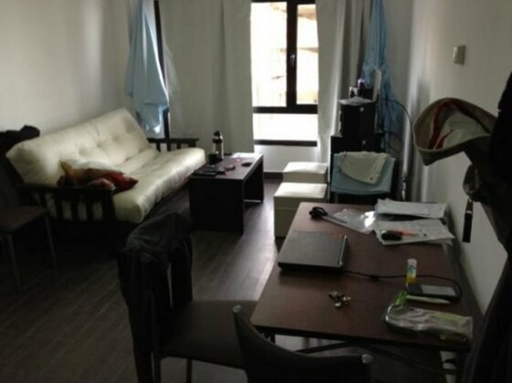  Photo 1