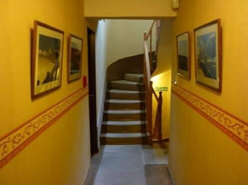 Hostal Malvinas - Photo2