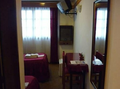 Hostal Malvinas - Photo4