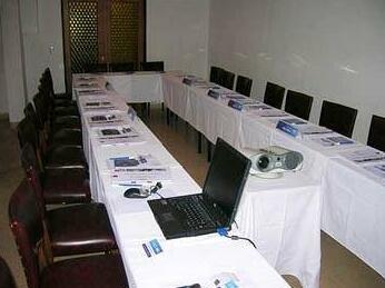 Hotel Austral Viedma - Photo2