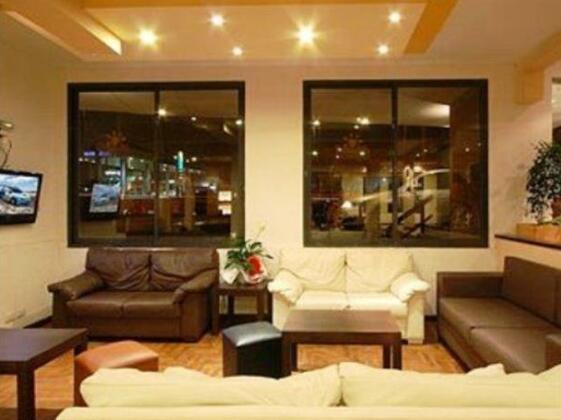 Hotel Sierralago Avenida - Photo2