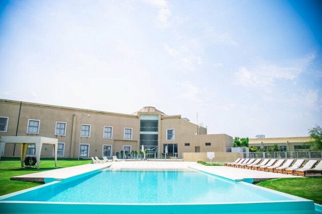 Amerian Villa Maria Park Hotel - Photo2