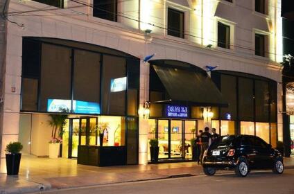Le Parc Hotel & Suites