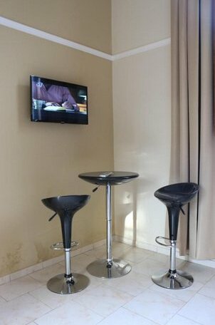 Eclat Suites - Photo2