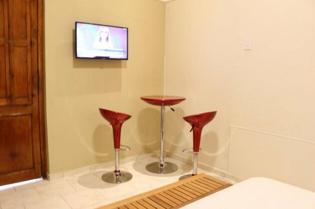 Eclat Suites - Photo4
