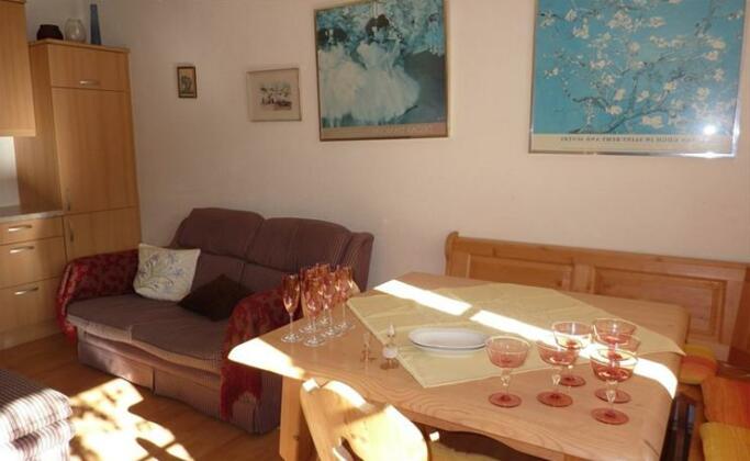 Alexander Alpbach - Photo3