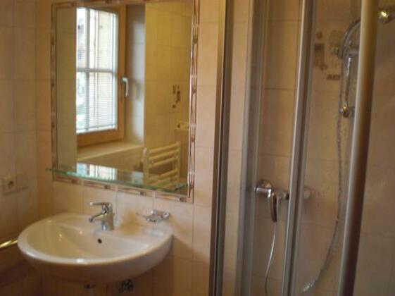 Lederer's Zuhaus - Photo3