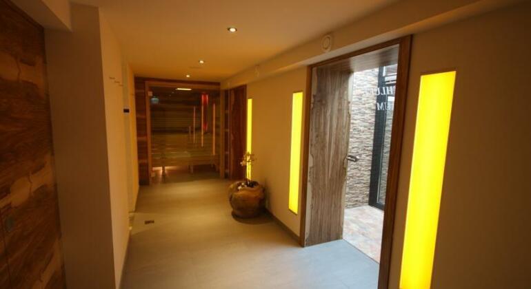 Aparthotel Kristall - Photo5