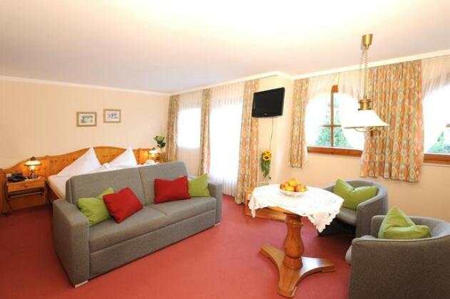 Scheffer's Hotel - Photo4