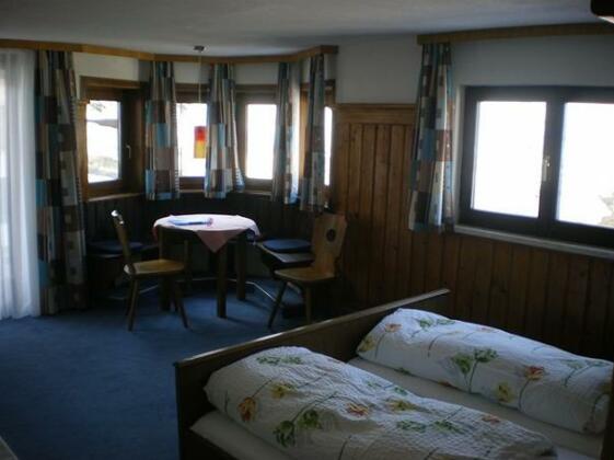 Gastehaus Zugspitzblick - Photo4