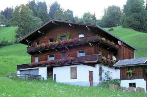 Adelschmied - Photo2