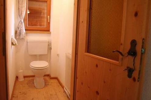 Adelschmied - Photo3