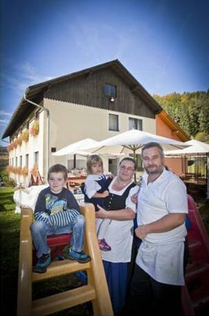 Gasthof - Restaurant Bernthaler - Photo2