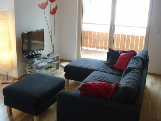 Ski-in Ski-out Apartment in idyllic setting - Photo2