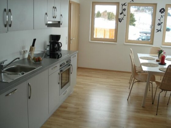 Ski-in Ski-out Apartment in idyllic setting - Photo5