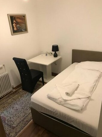 Hotel-Restaurant zum Donaueck Mauthausen - Photo4