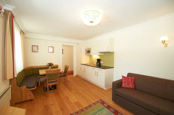 Aparthotel Hirschenau - Photo3