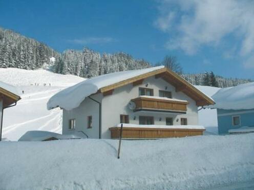Haus Lowe - Photo2