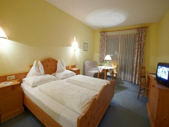 Hotel am Sonnenhugel - Photo4