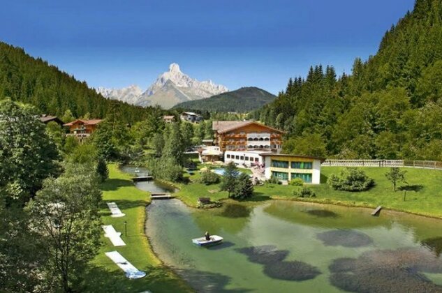 Landhotel Alpenhof Filzmoos - Photo3