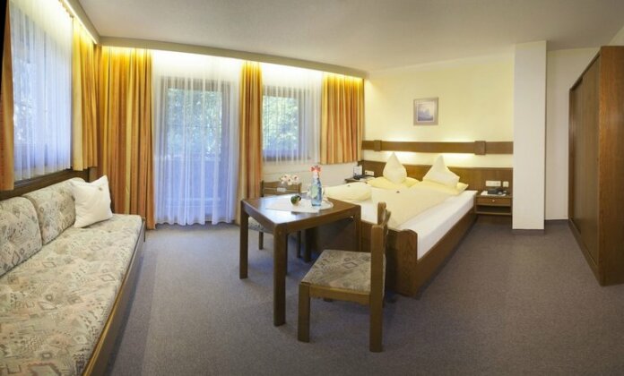 Hotel-Pension Margit - Photo3
