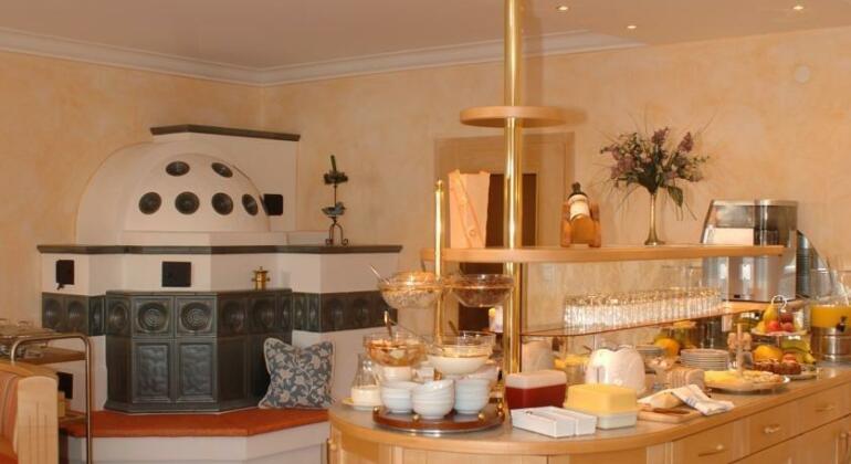 Hotel Garni Tannenhof - Photo5