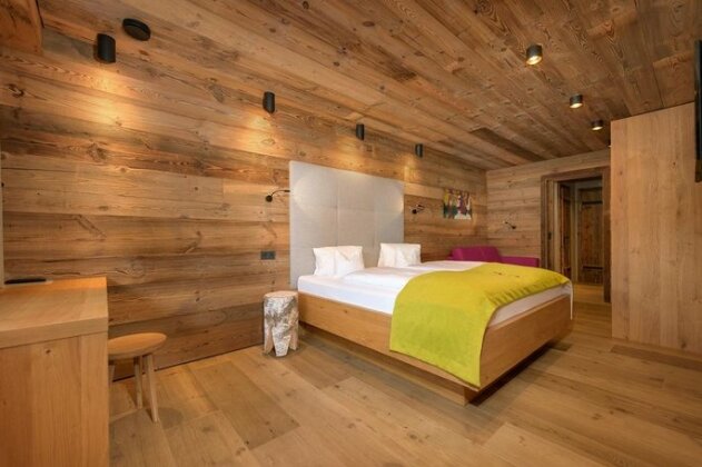 LISA-Chalets - Photo3