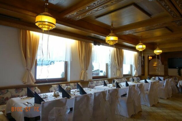 Hotel Marienhof Fliess Tirol - Photo2
