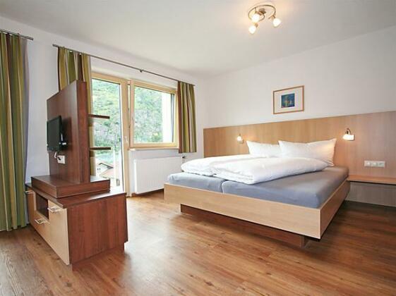 Interhome - Urgbach Apart Fliess - Photo2
