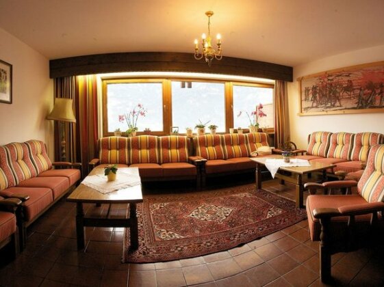 Panoramahotel Fliesserhof - Photo2