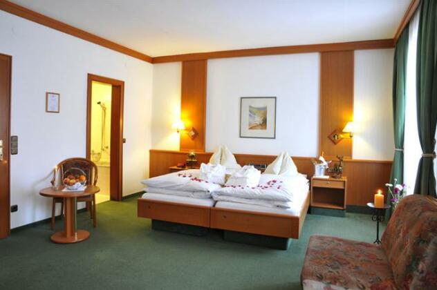 Hotel Zum Goldenen Hirschen Freistadt - Photo4
