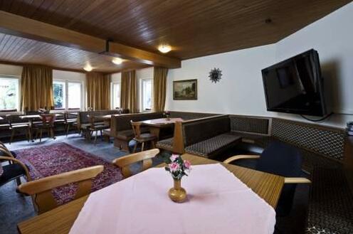 Holiday Home Bergheim - Photo3