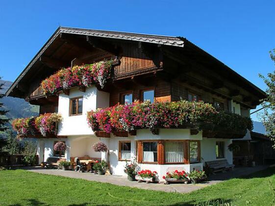 Interhome - Hansjorg - Photo2