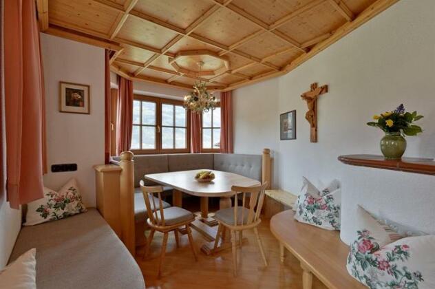 Landhaus Kostenzer - Photo5