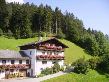 Alpenbauernhof Grobenhof