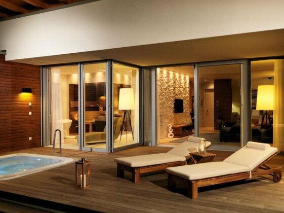 Geinberg5 Private Spa Villas - Photo5
