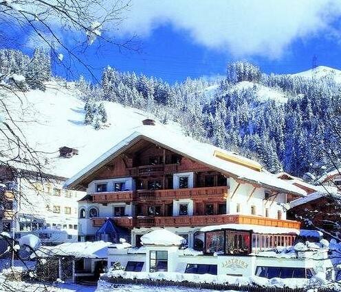 Hotel Kristall - Adults Only - Photo2