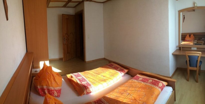Apart Krone - Photo2