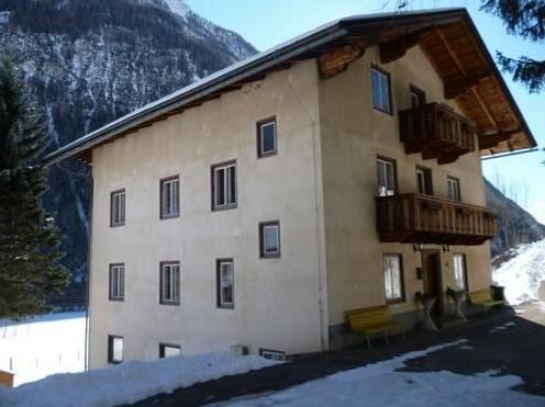 Haus Leng