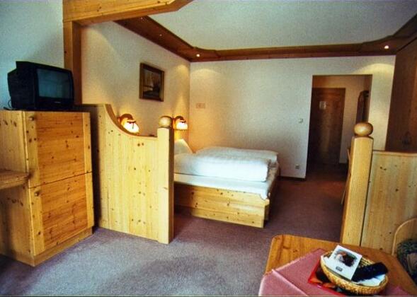 Panoramahotel Larchenhof - Photo4