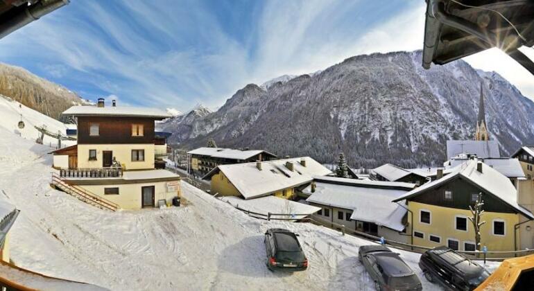 Pension Bergkristall Heiligenblut - Photo2