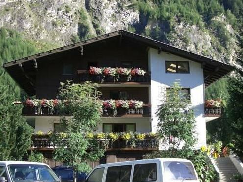 Pension Edelweiss Heiligenblut - Photo4