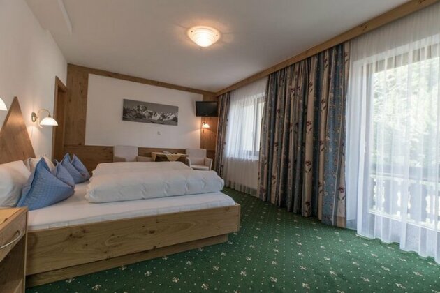 Pension Trojerhof - Photo5